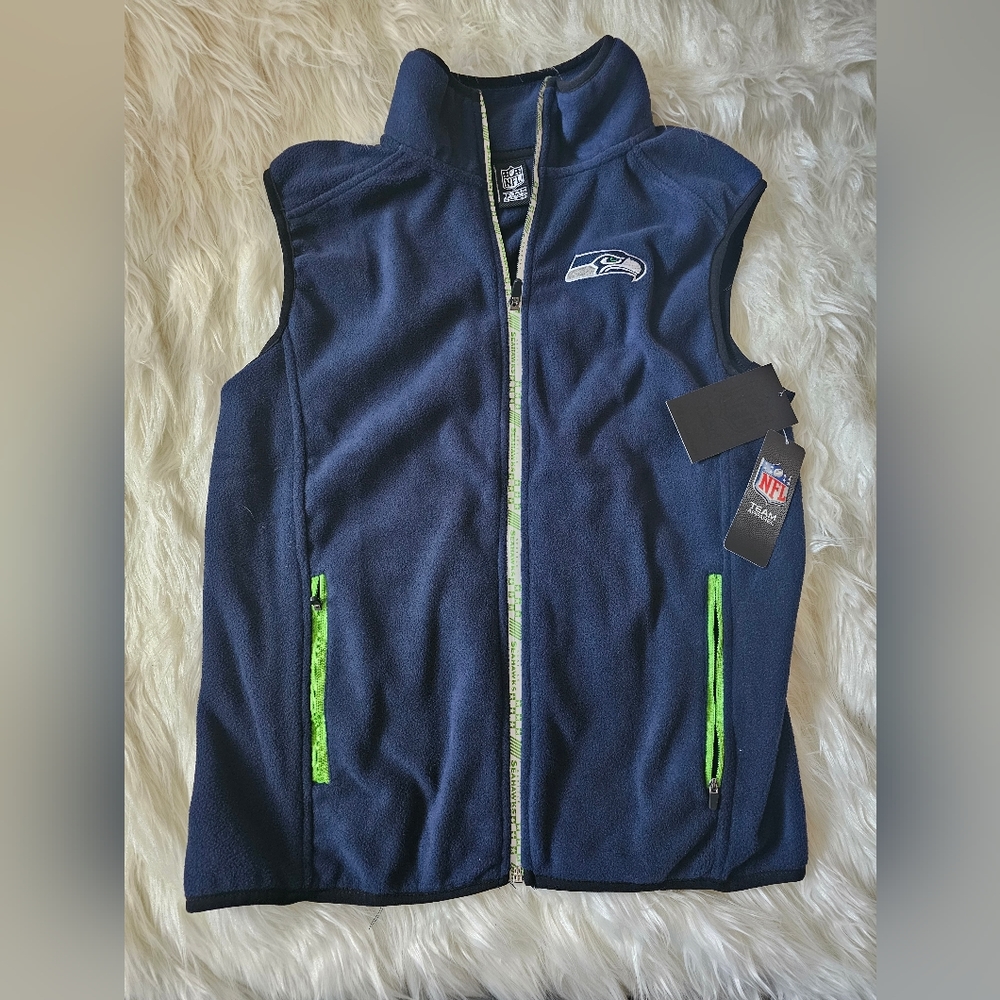 Official NFL licensed Team Apparel - Seattle Seahawks Men's Fleece Vest